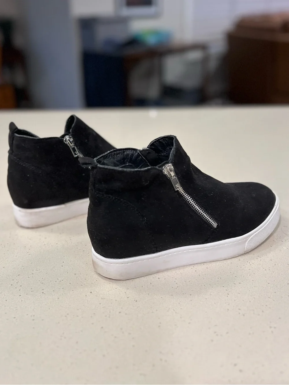 Soda Black Suede Platform Sneaker Booties with Silver Zippers Women's Size 9